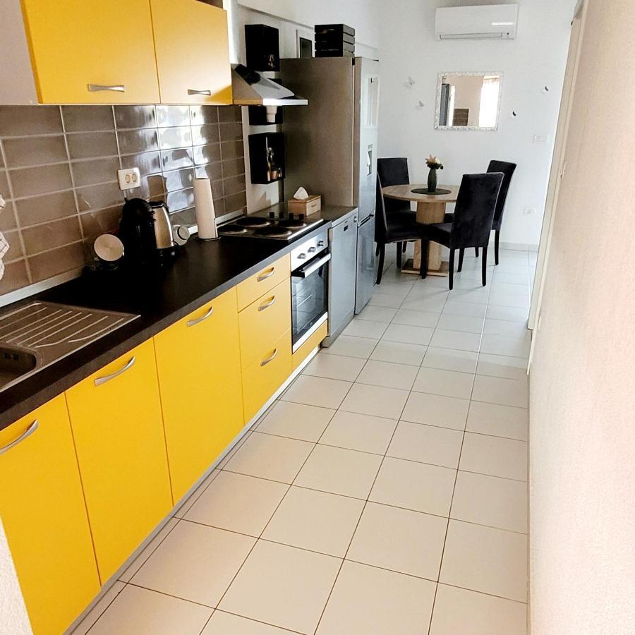Petrovija Apartman Rocky מראה חיצוני תמונה